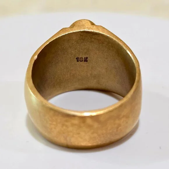 Antique Vintage Signet Men's Ring in Brass Engraved Crest SZ 10.5-10.75 18.7 gm - Picture 8 of 12